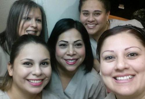 office-tour-friendly-team